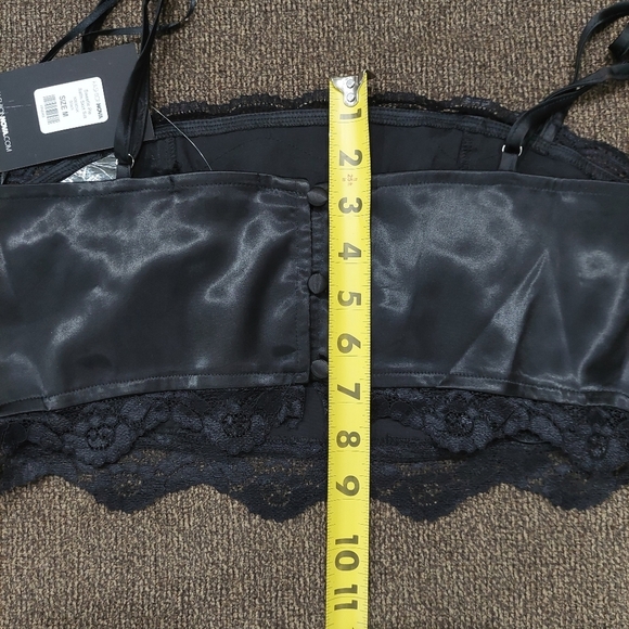 Pin-Up Black Bullet Lace Bra Top & Corset Mini Skirt. A playful lace dress with - Picture 12 of 14